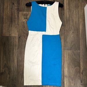 Alice & Olivia -Colorblock Sleeveless Dress - Blue and White